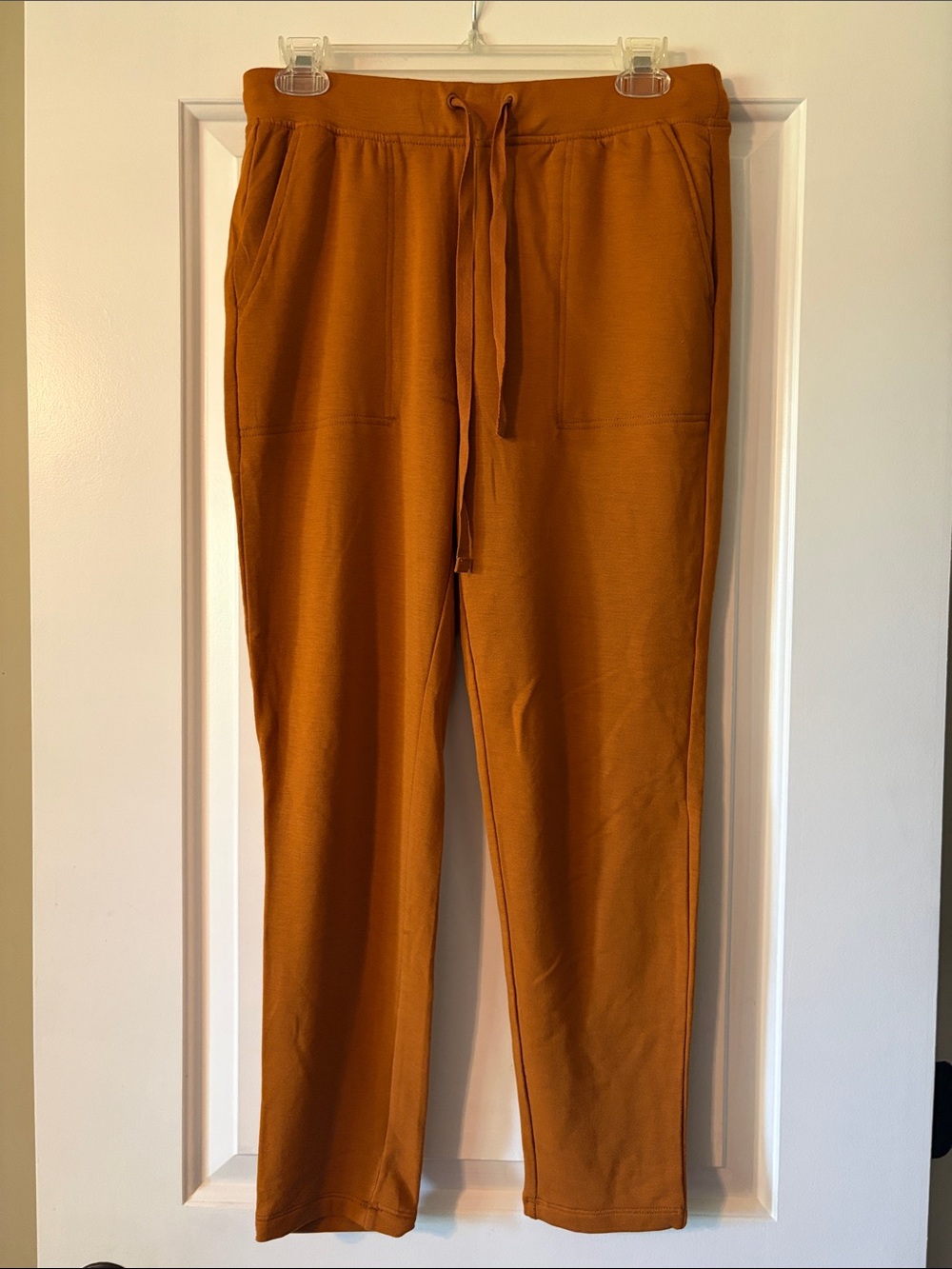 Lou & Grey Women's Drawstring Track Pants in Rust